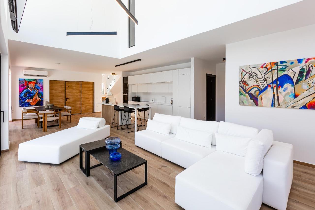 Sunshine Villa نافبليو المظهر الخارجي الصورة