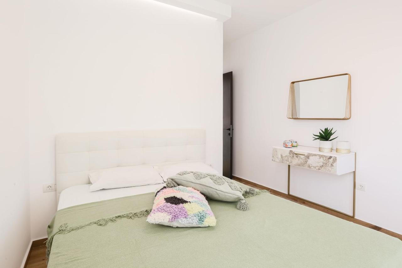 Sunshine Villa نافبليو المظهر الخارجي الصورة