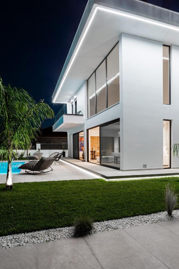 Sunshine Villa نافبليو المظهر الخارجي الصورة